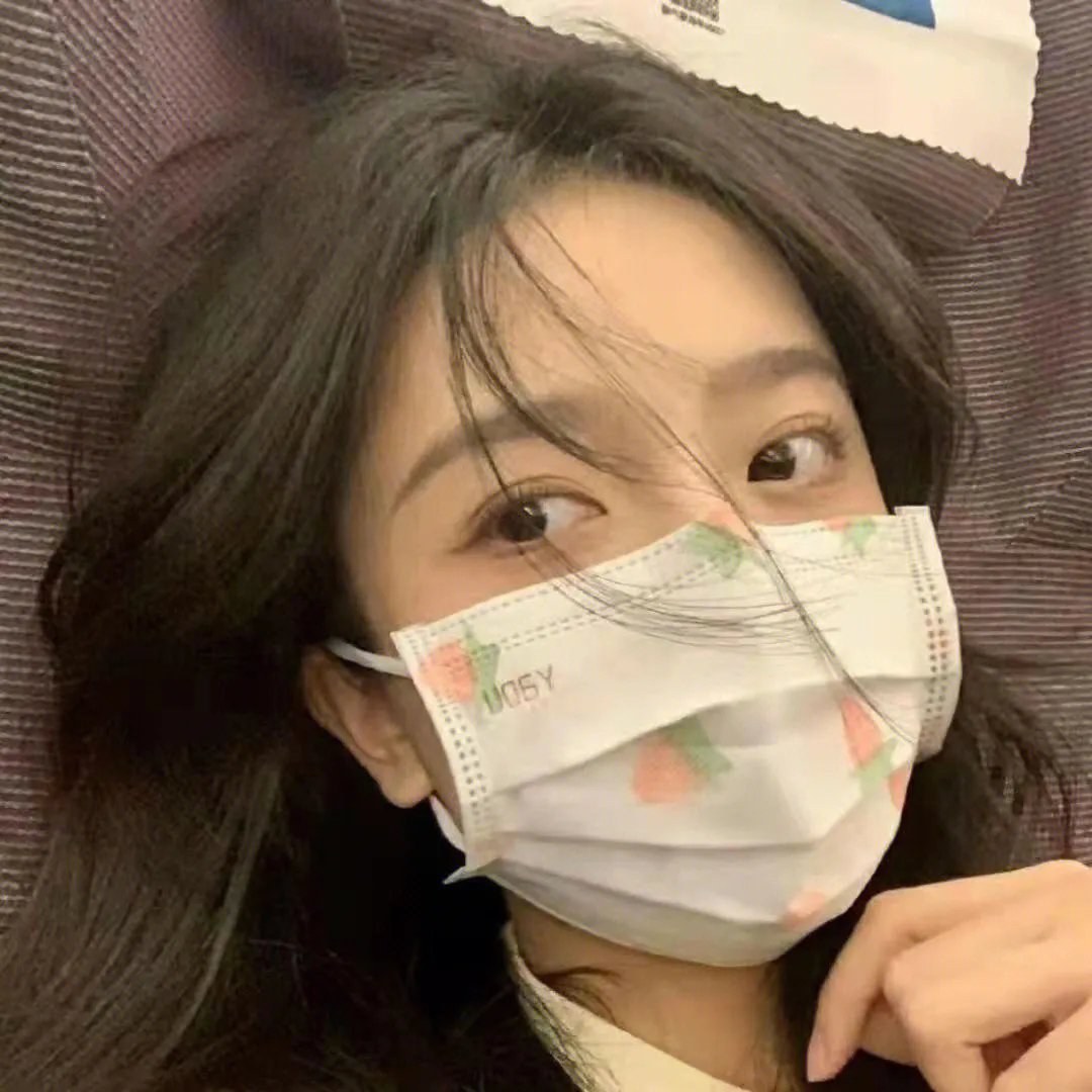 爱在心里口难开